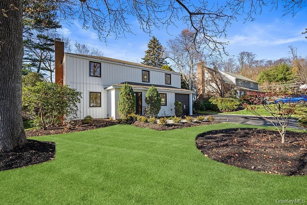 11 Entrance Rd Roslyn Heights, NY 11577 - Thumbnail 5