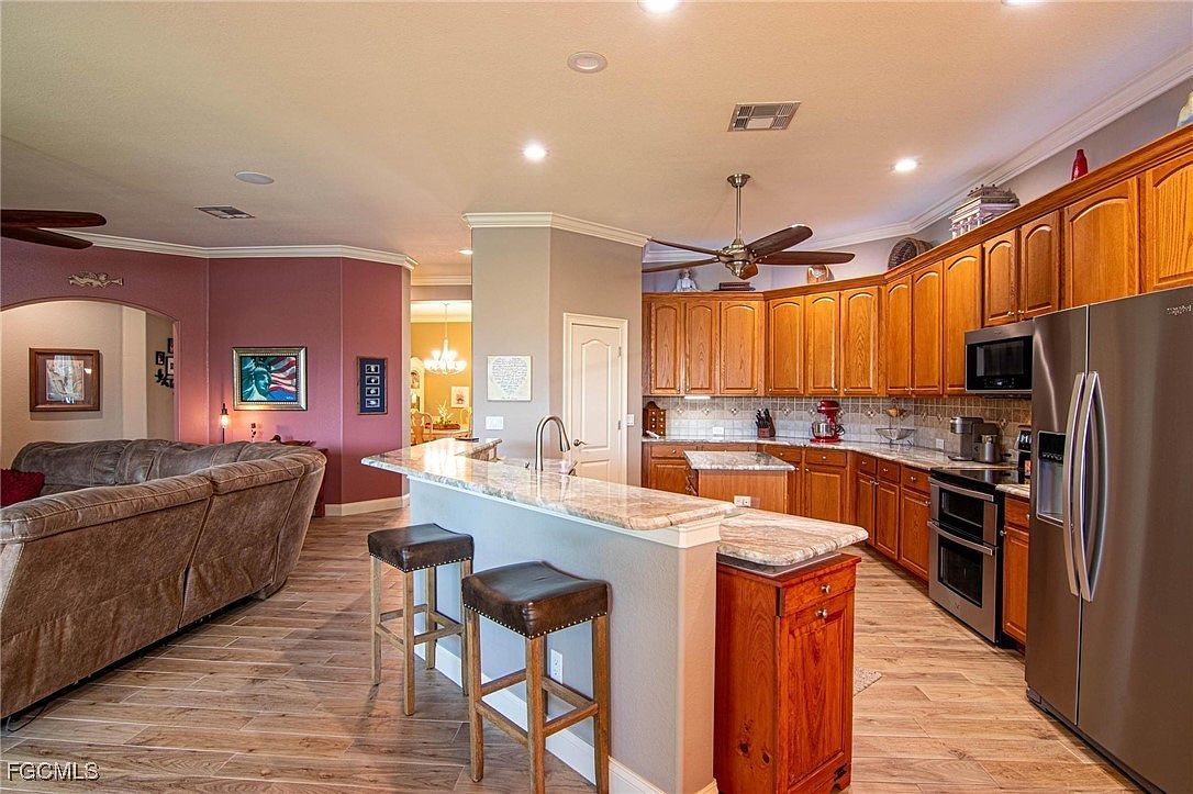 2620 Windwood Pl Cape Coral, FL 33991 - Thumbnail 5