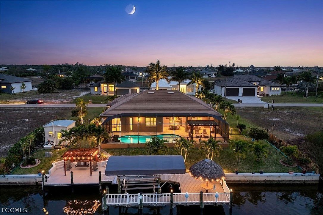 2364 NW 39th Ave Cape Coral, FL 33993 - Thumbnail 5