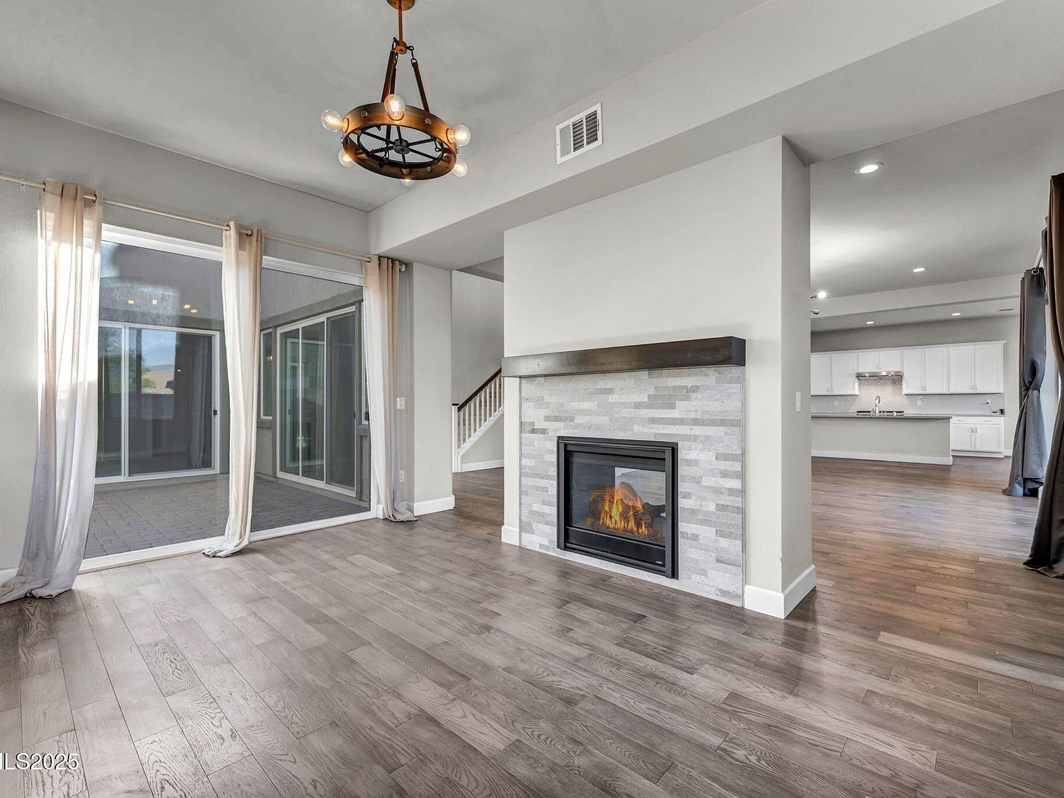 9267 Blue Basin Trl Reno, NV 89521 - Thumbnail 5