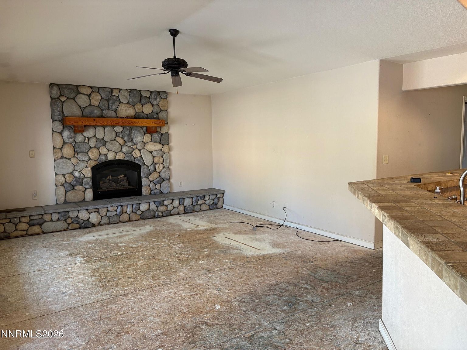 976 Winter Green Dr Gardnerville, NV 89460 - Thumbnail 5