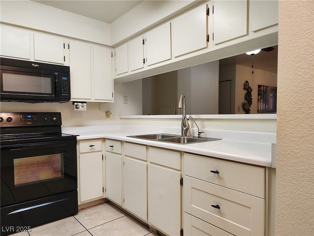 2016 Mesquite Ln APT 104 Laughlin, NV 89029 - Thumbnail 5