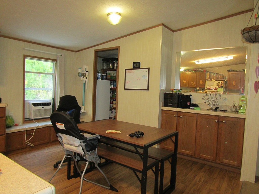 47 E Hill St Liberty, PA 16930 - Thumbnail 5