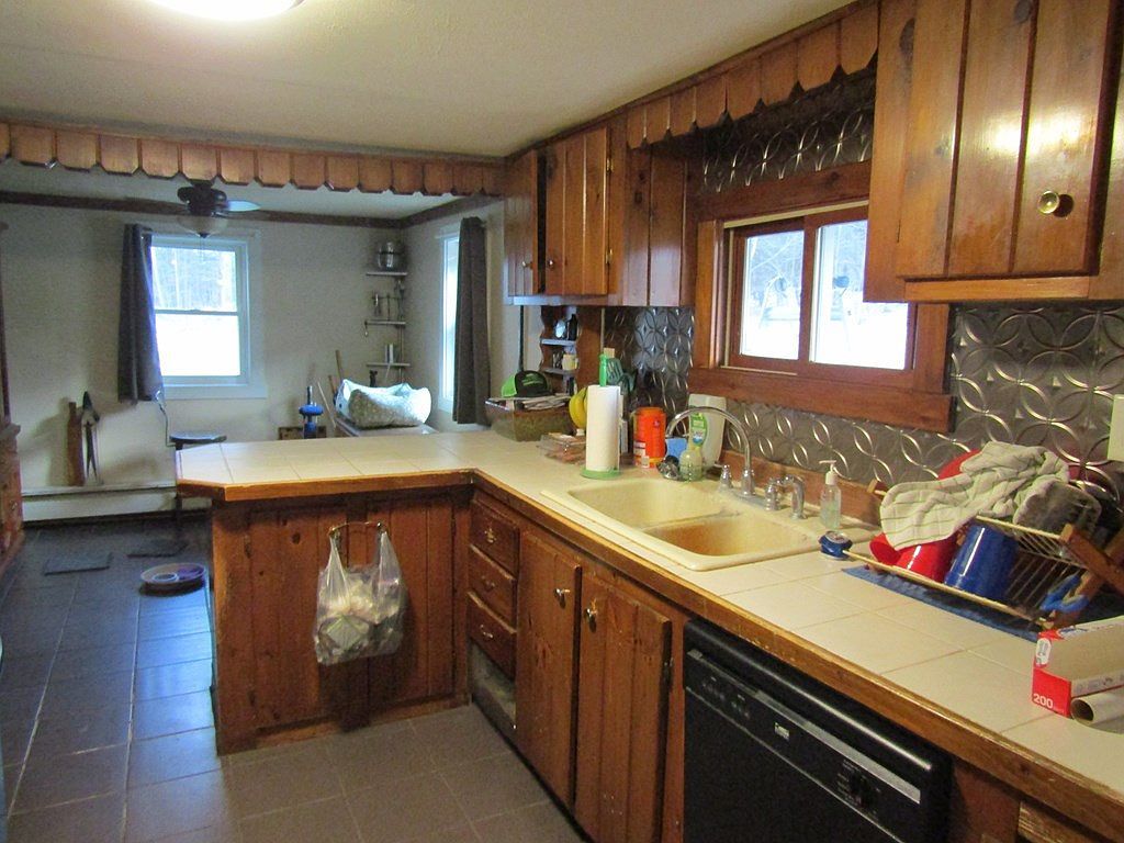 591 N Bullock Rd Mansfield, PA 16933 - Thumbnail 5