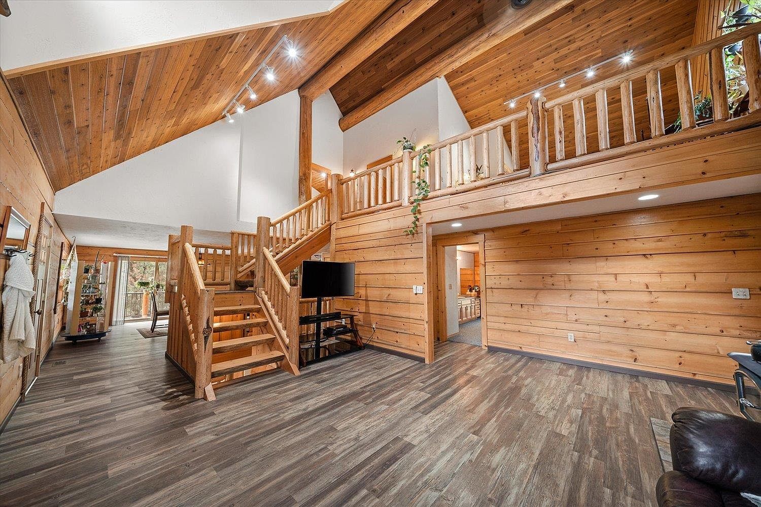 17321 E Blanchard Rd Elk, WA 99009 - Thumbnail 5