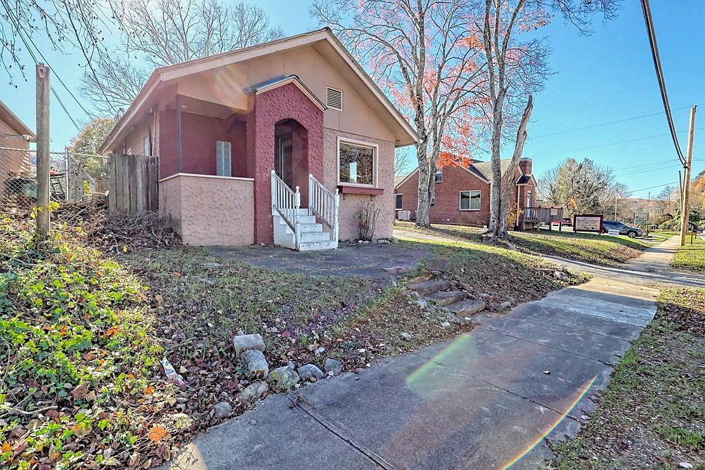 324 Hill St Murphy, NC 28906 - Thumbnail 5