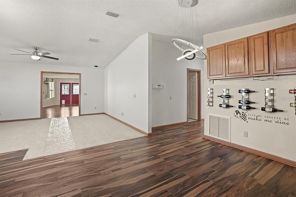 1833 W Schwartz Blvd Lady Lake, FL 32159 - Thumbnail 5