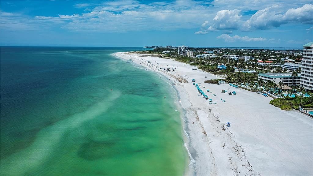 1001 Benjamin Franklin Dr UNIT 406 Sarasota, FL 34236 - Thumbnail 5