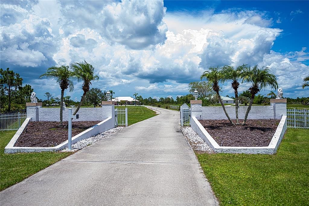 17400 White Water Ct Punta Gorda, FL 33982 - Thumbnail 5