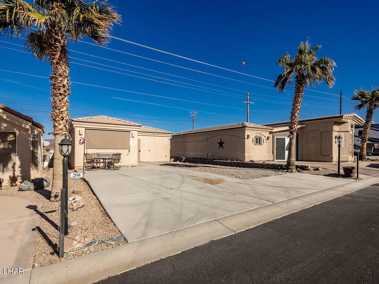 1905 Victoria Farms Rd #208 Lake Havasu City, AZ 86404 - Thumbnail 5