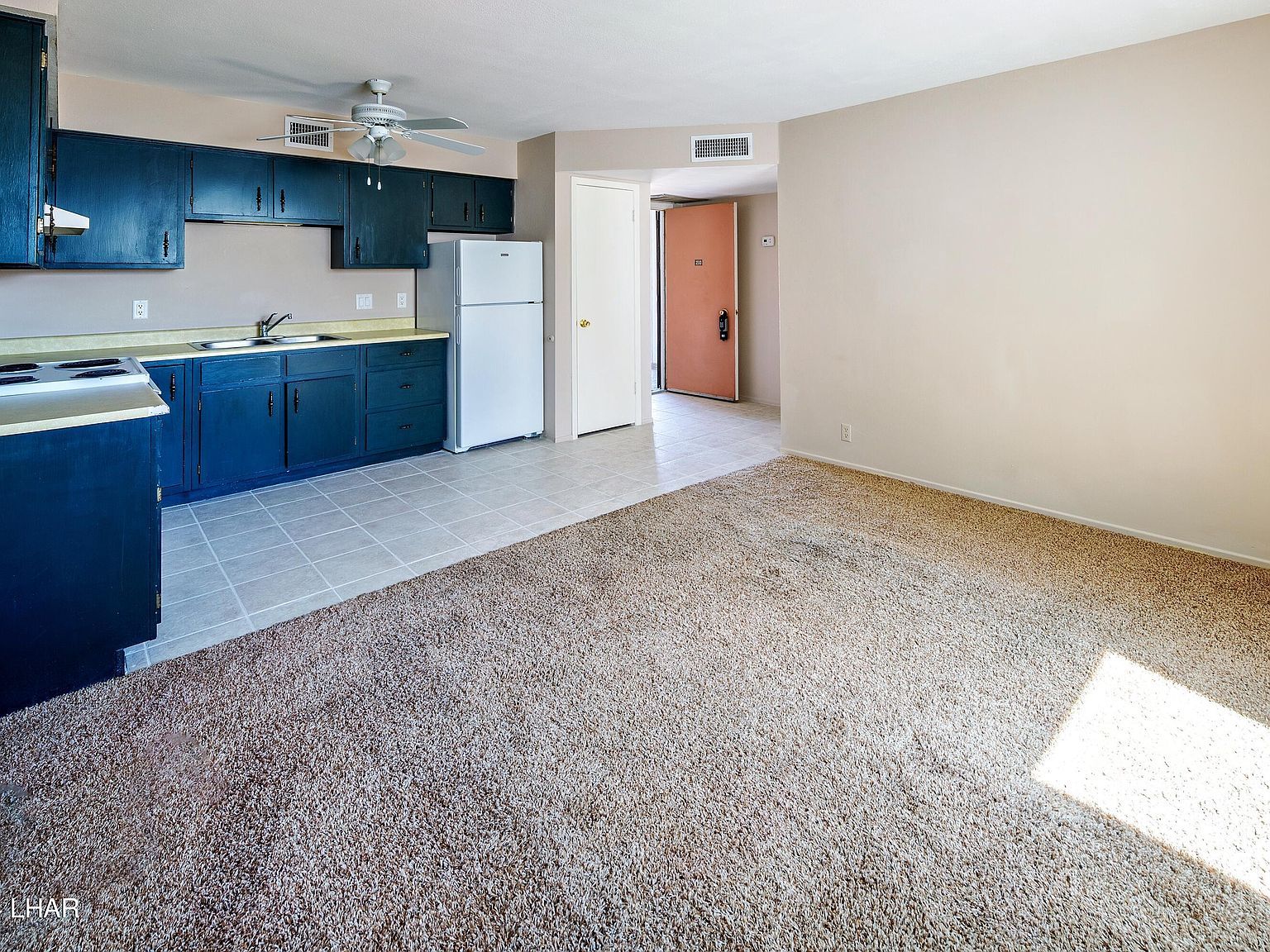 100 Mulberry Ave UNIT 210 Lake Havasu City, AZ 86403 - Thumbnail 5