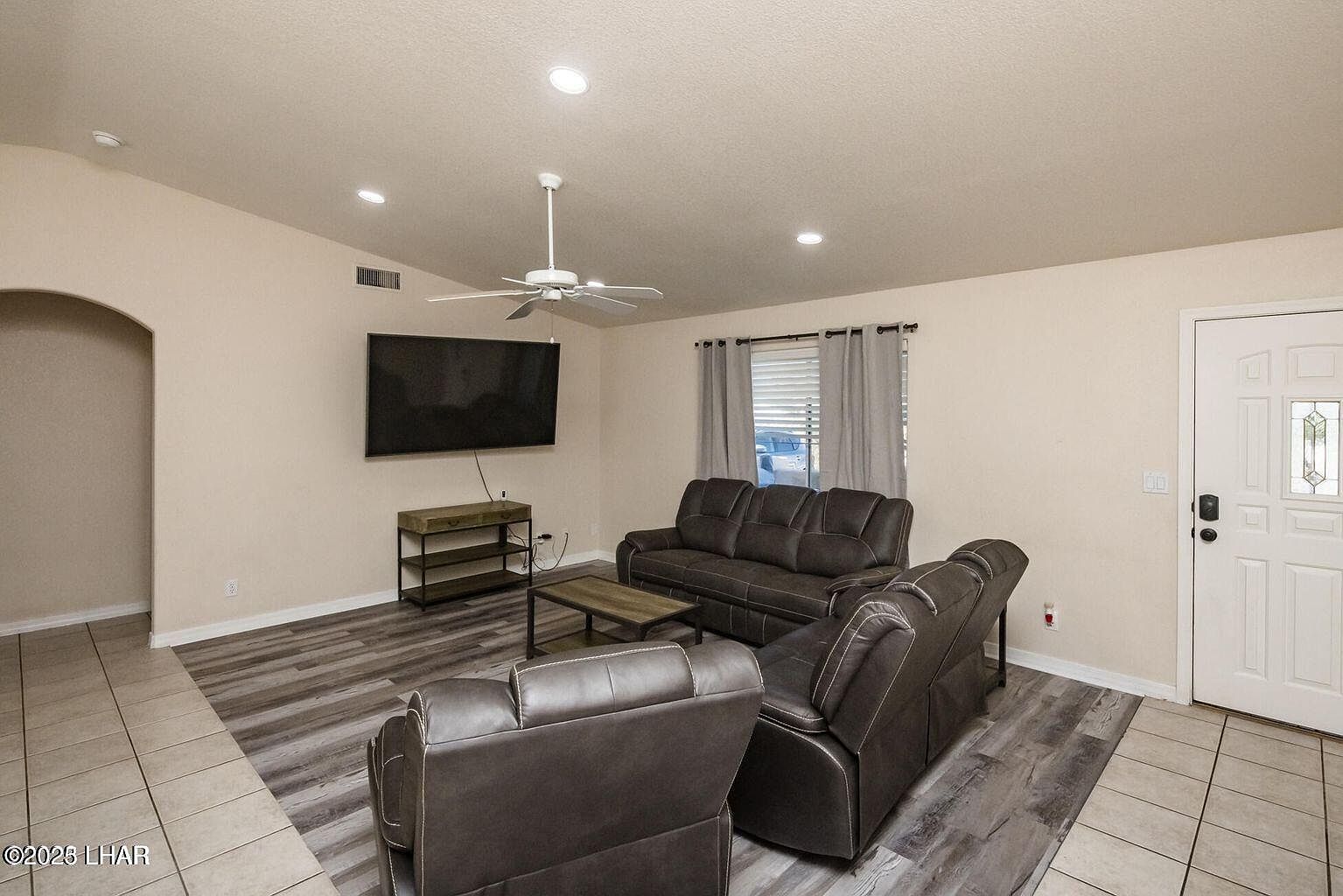 2890 Yuma Dr Lake Havasu City, AZ 86406 - Thumbnail 5