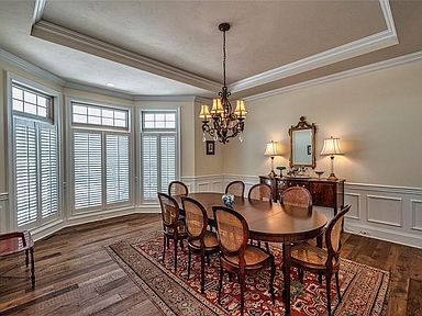 316 Buckingham Drive - Thumbnail 5