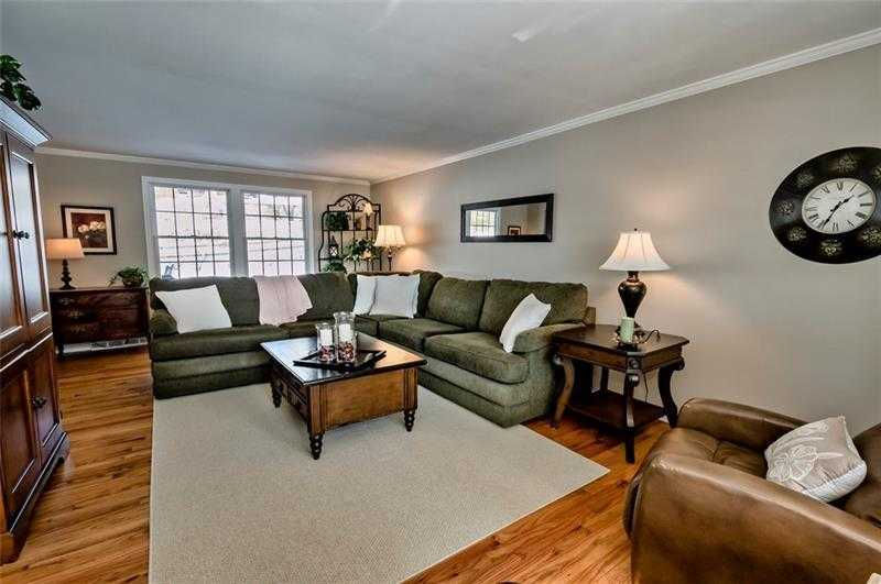 1208 Sherbrook Dr, Pittsburgh, PA 15241, USA - Thumbnail 5