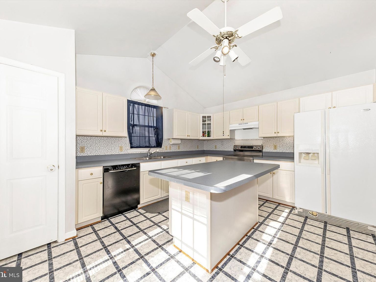 105 Ridge Ave Taneytown, MD 21787 - Thumbnail 5