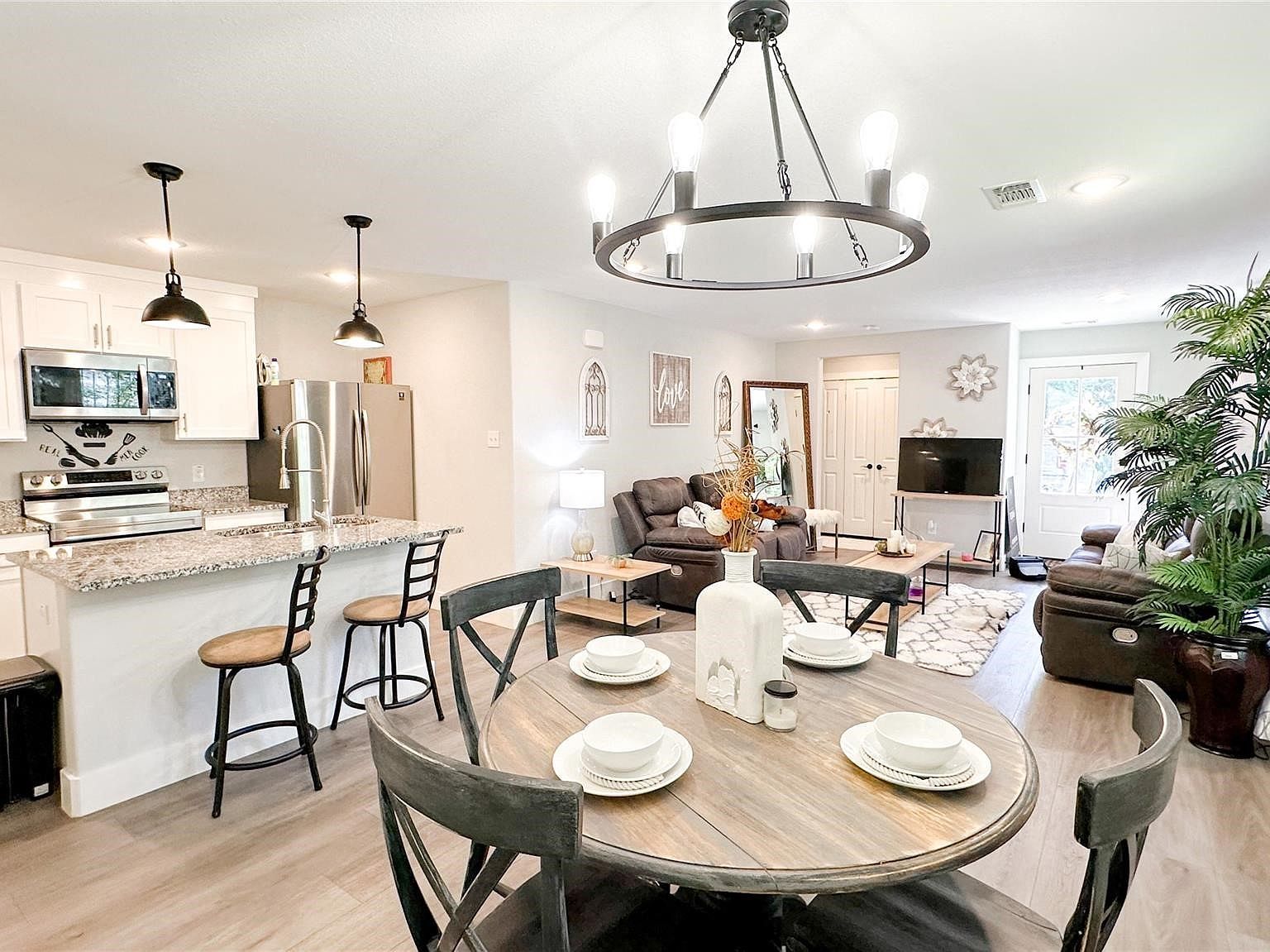 407 E Washington St Denison, TX 75021 - Thumbnail 5