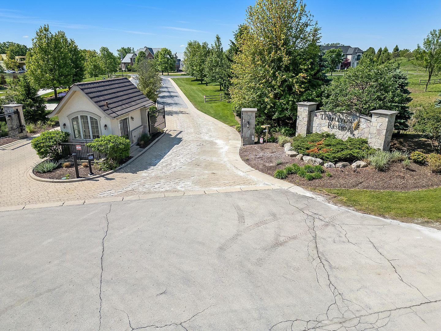 3 Templeton Dr Oak Brook, IL 60523 - Thumbnail 5