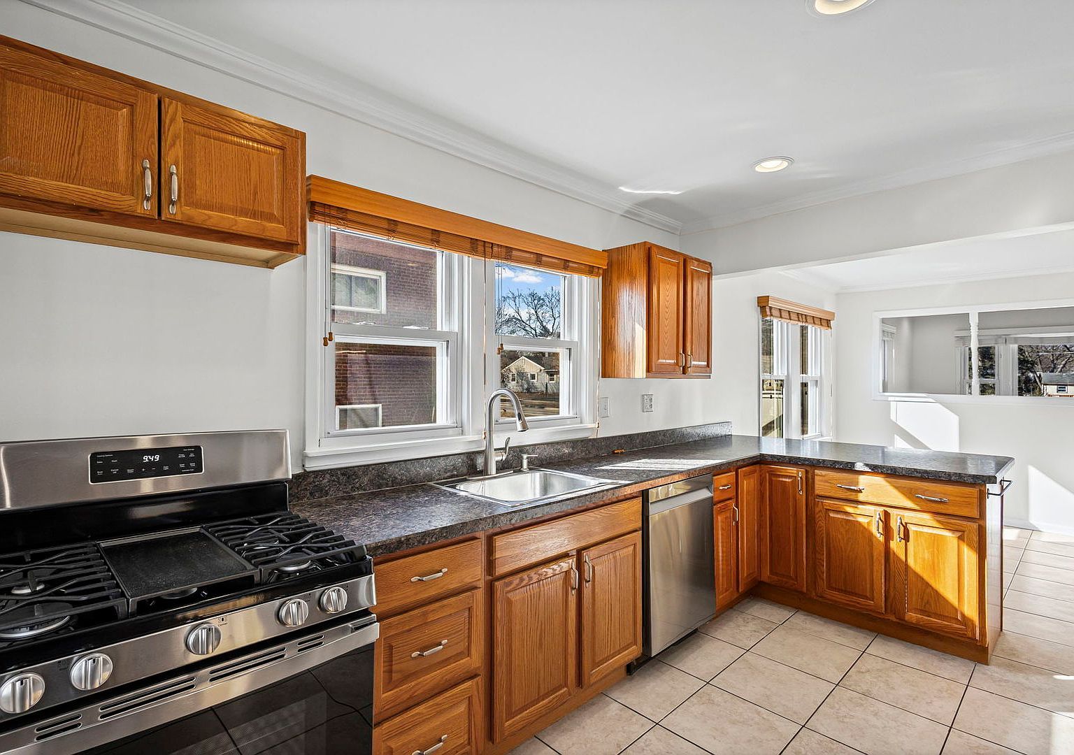 115 N Park St Westmont, IL 60559 - Thumbnail 5