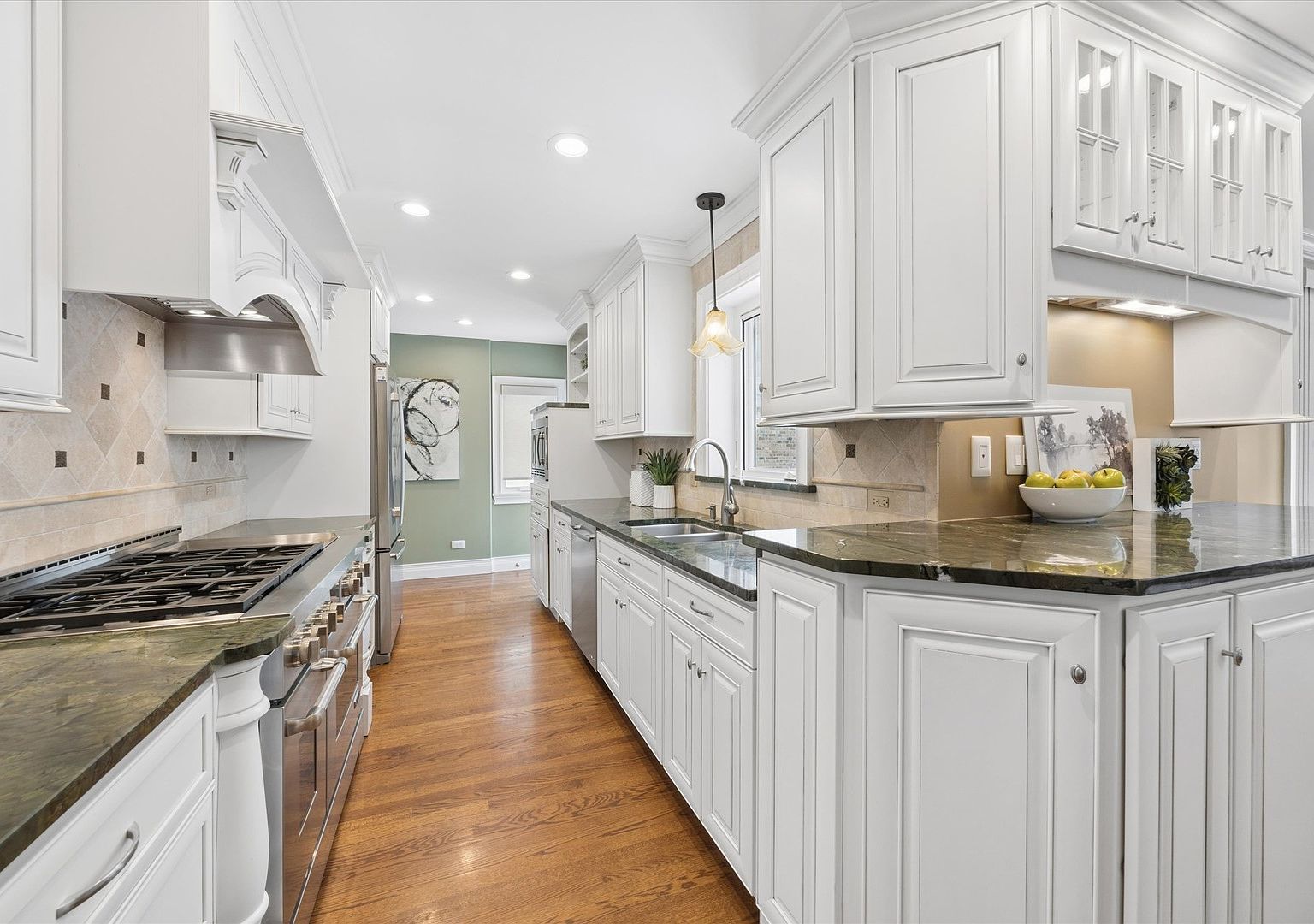 4622 Gilbert Ave Western Springs, IL 60558 - Thumbnail 5