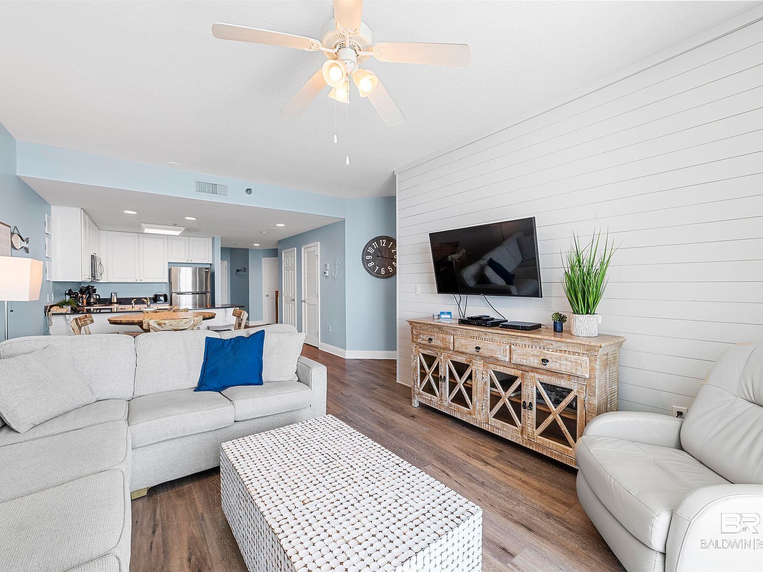 455 E Beach Blvd APT 1107 Gulf Shores, AL 36542 - Thumbnail 5