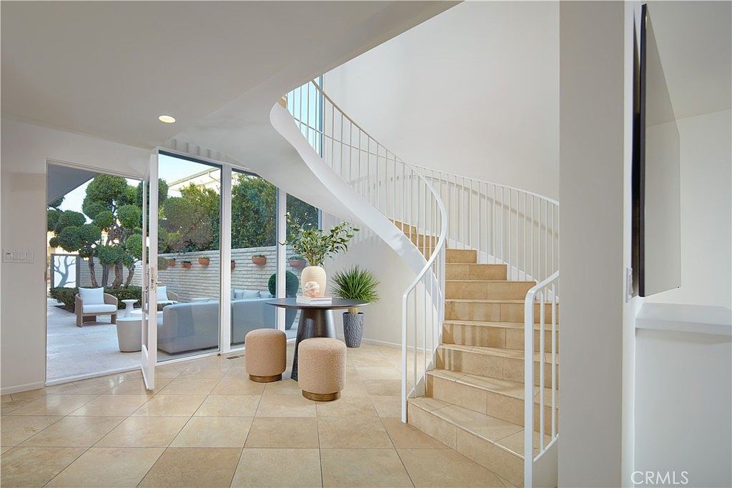 29 Linda Isle Newport Beach, CA 92660 - Thumbnail 5