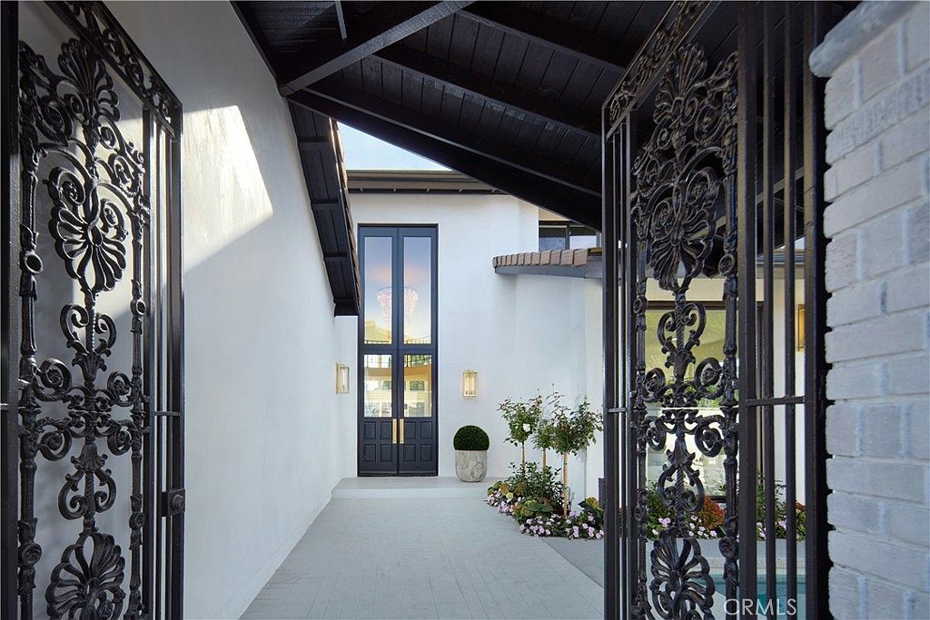 1 Rue Du Parc Newport Beach, CA 92660 - Thumbnail 5