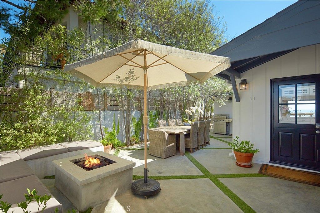 2235 Pacific Dr Corona Del Mar, CA 92625 - Thumbnail 5