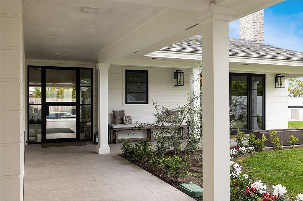 1 San Martin Way Corona Del Mar, CA 92625 - Thumbnail 5