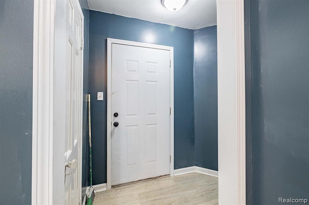 16509 Woodingham Dr Detroit, MI 48221 - Thumbnail 5