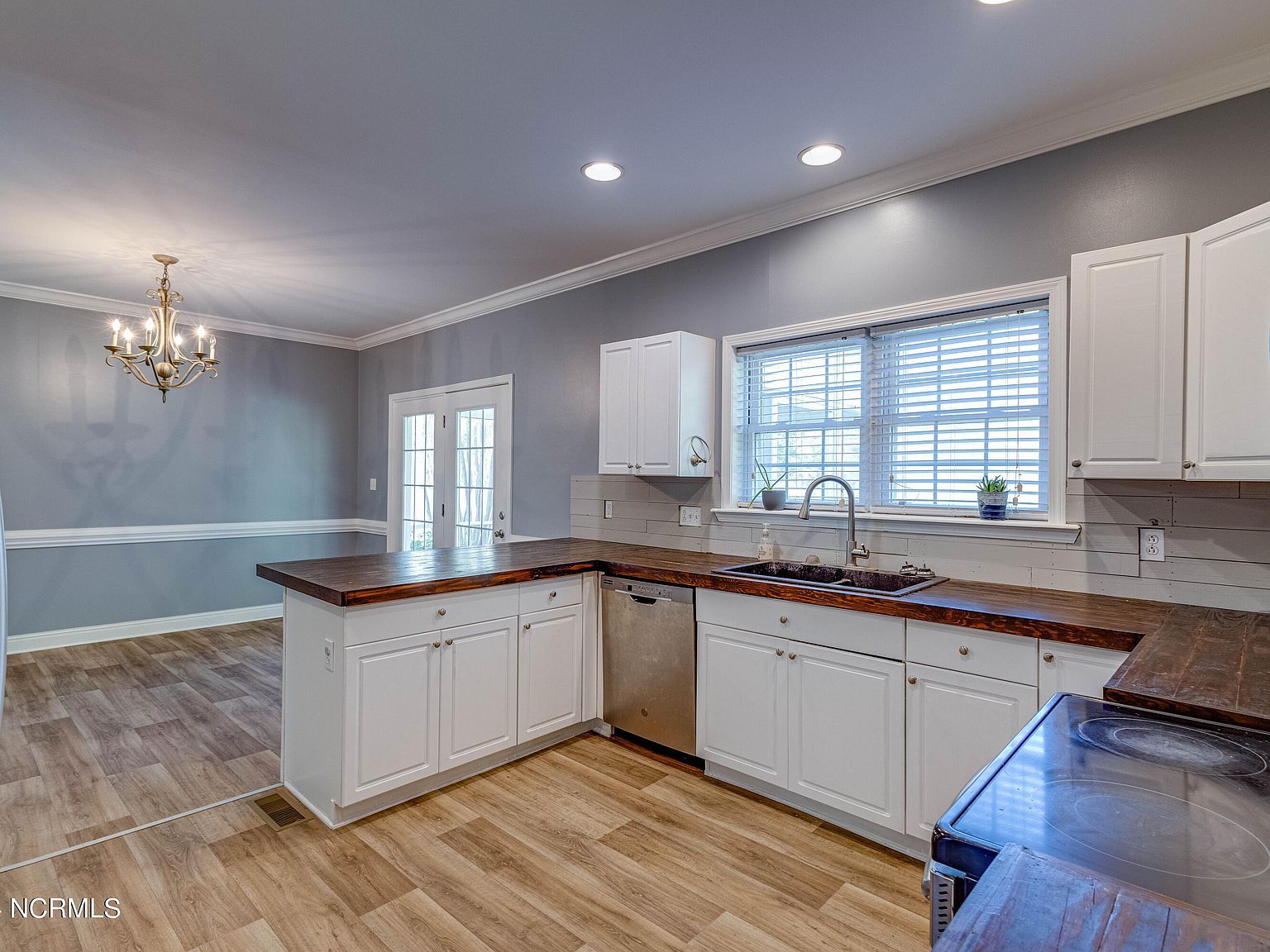 2456 Long Ridge Rd Pinetown, NC 27865 - Thumbnail 5