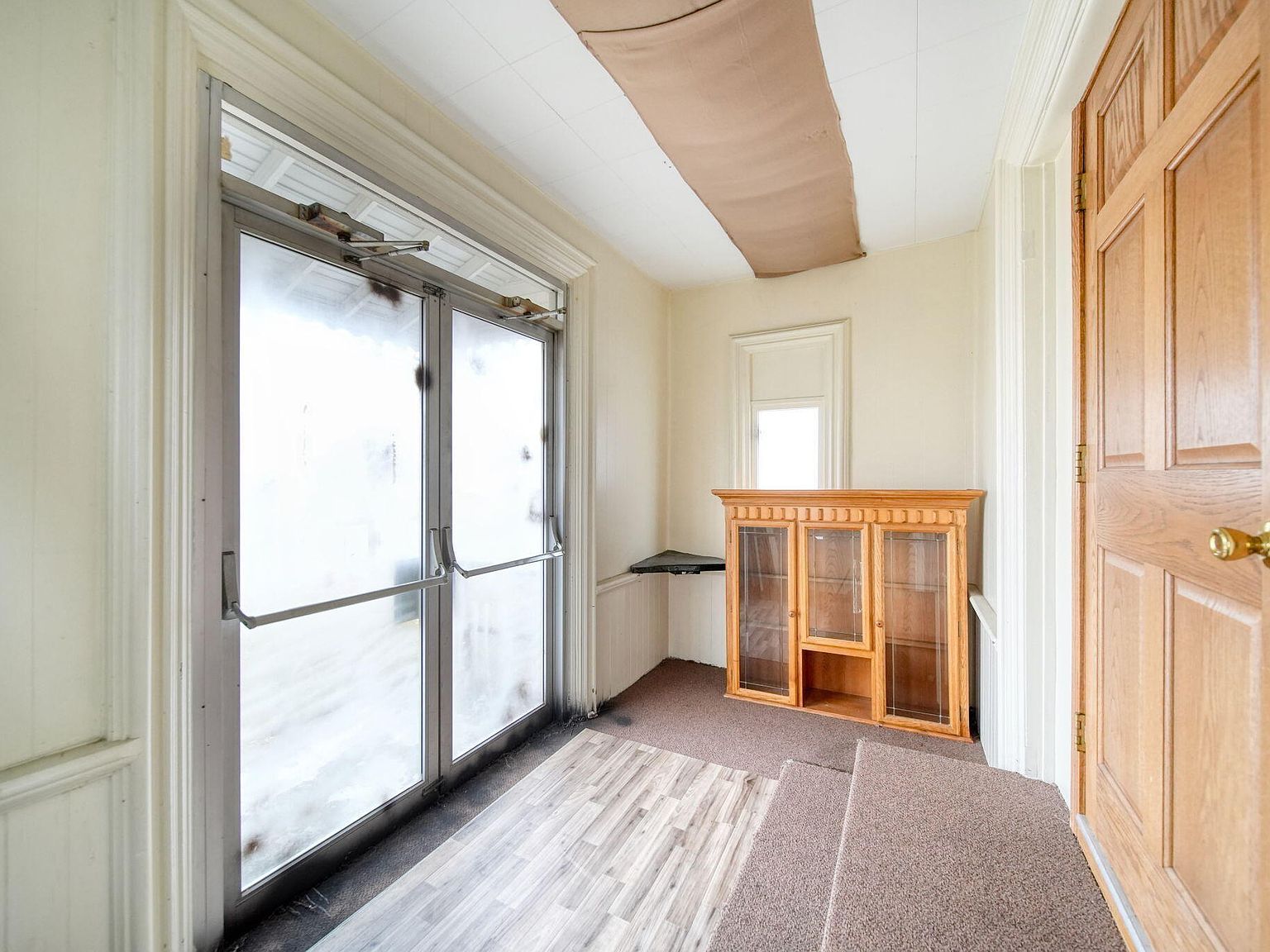 1302 Cooper St Jackson, MI 49202 - Thumbnail 5