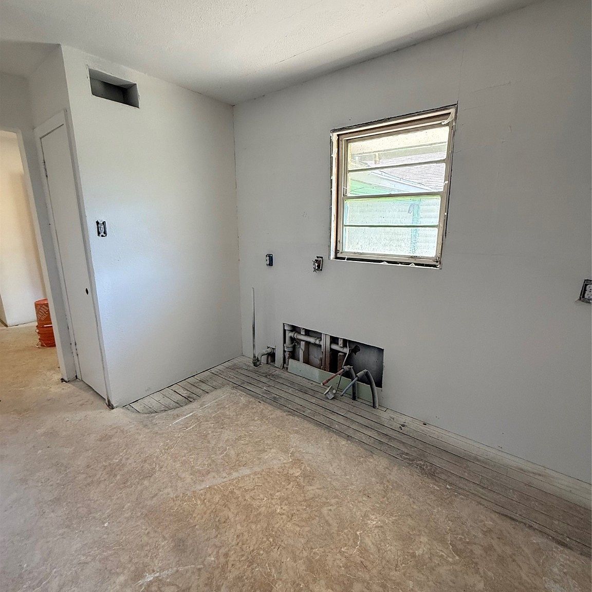 605 Hinton St Grand Prairie, TX 75050 - Thumbnail 5