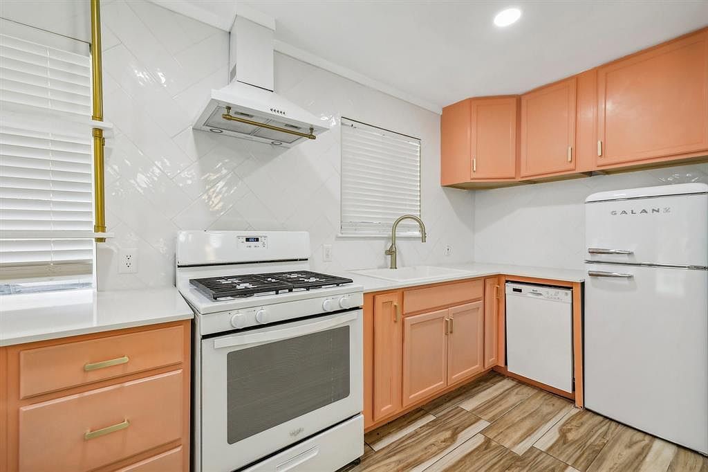 2410 Audubon Pl Austin, TX 78741 - Thumbnail 5