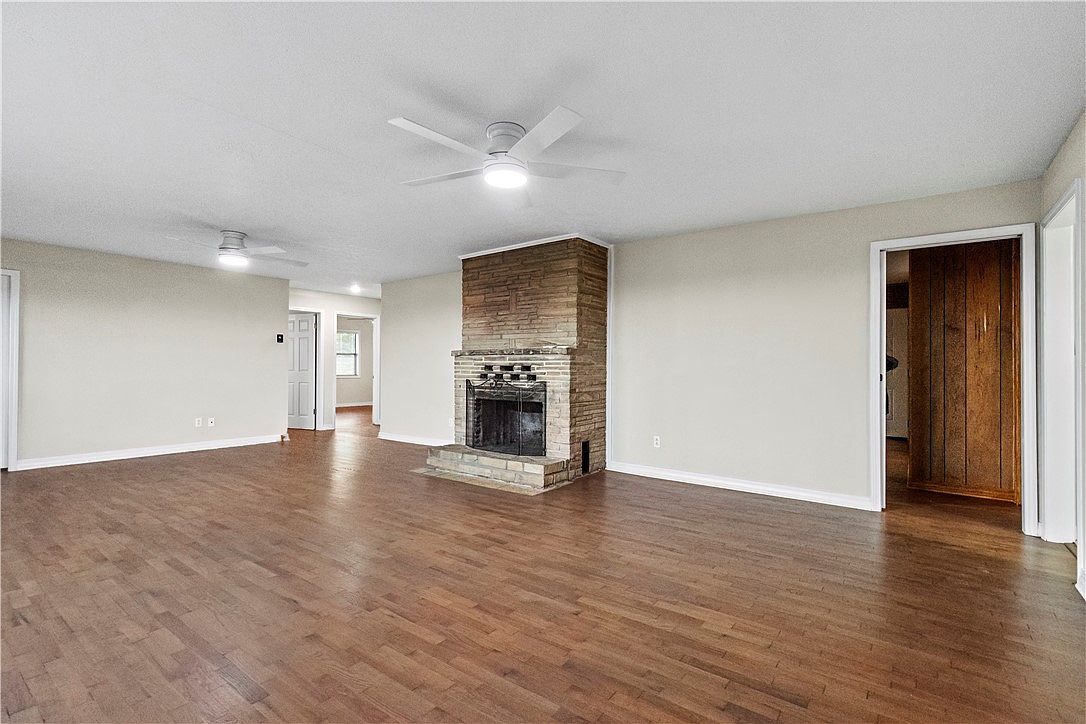 843A E Black Ranch Rd Lead Hill, AR 72644 - Thumbnail 5