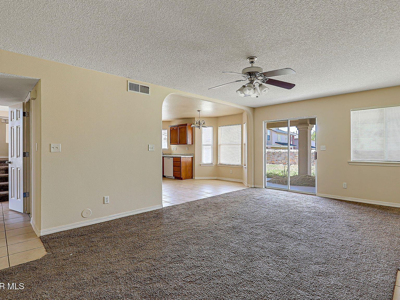 1513 Prickley Pear Dr El Paso, TX 79912 - Thumbnail 5