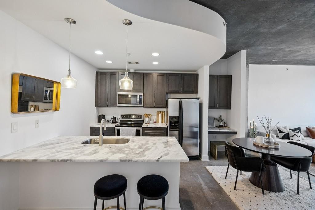 400 W Peachtree St NW UNIT 1205 Atlanta, GA 30308 - Thumbnail 5