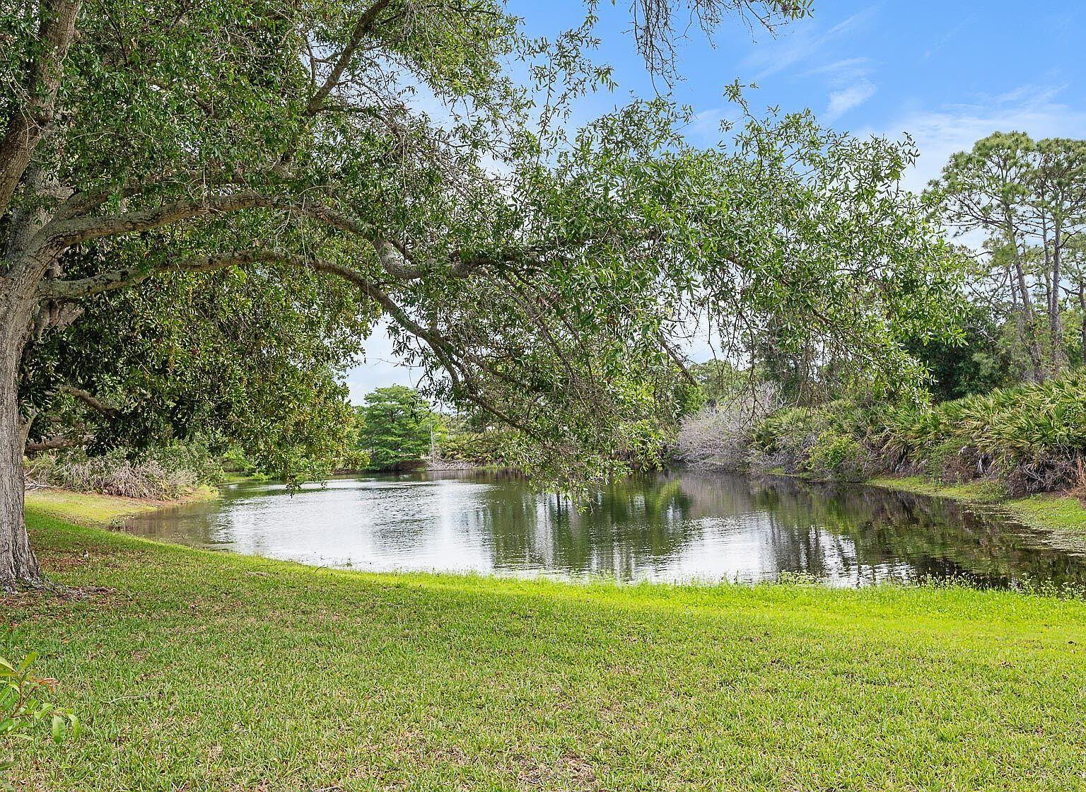 7627 SE Fiddlewood Ln Hobe Sound, FL 33455 - Thumbnail 5