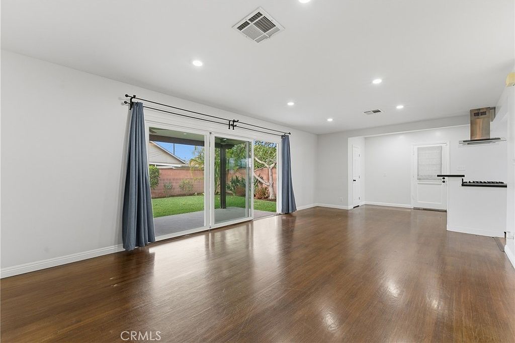 6530 Denmead St Lakewood, CA 90713 - Thumbnail 5