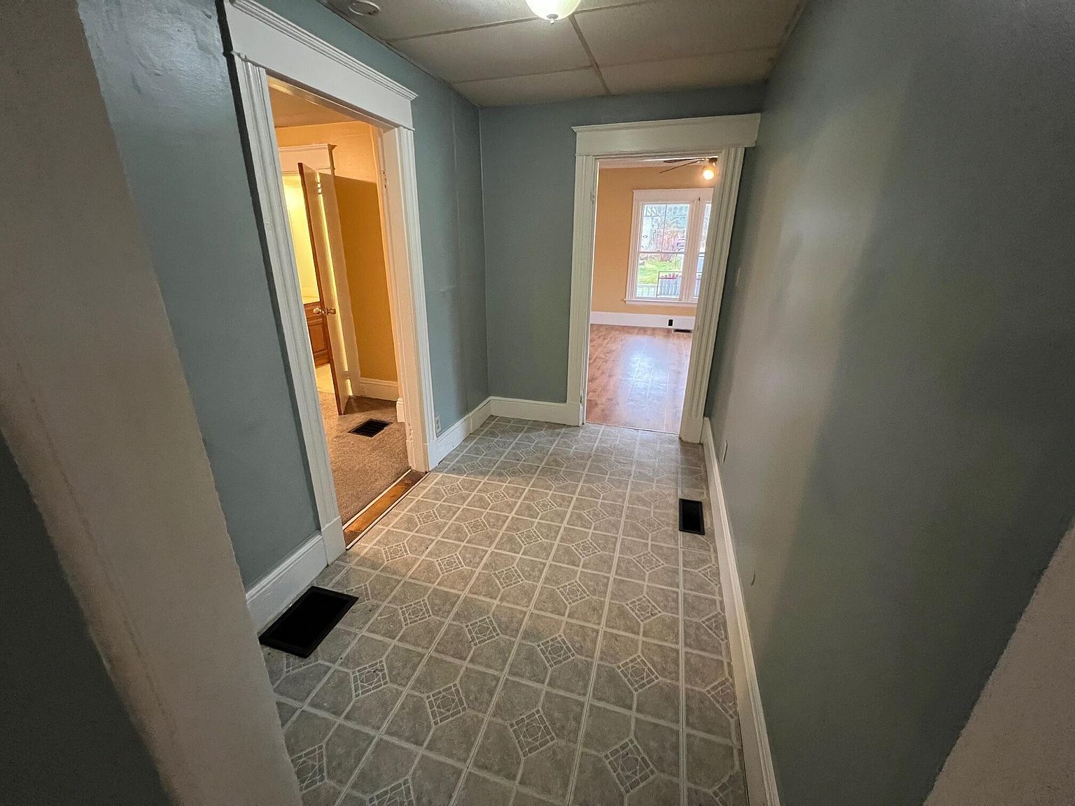 24 Pleasant St Milo, ME 04463 - Thumbnail 5