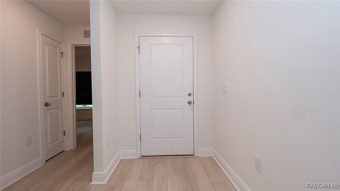 7751 N Cricket Dr Citrus Springs, FL 34434 - Thumbnail 5