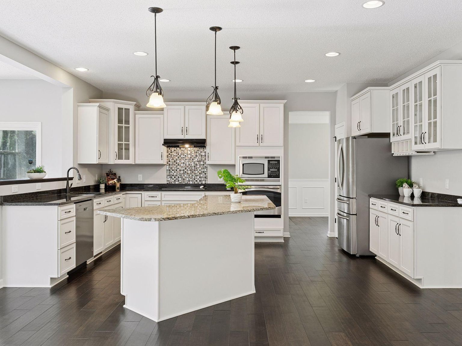 11581 Riverstone Ct Woodbury, MN 55129 - Thumbnail 5