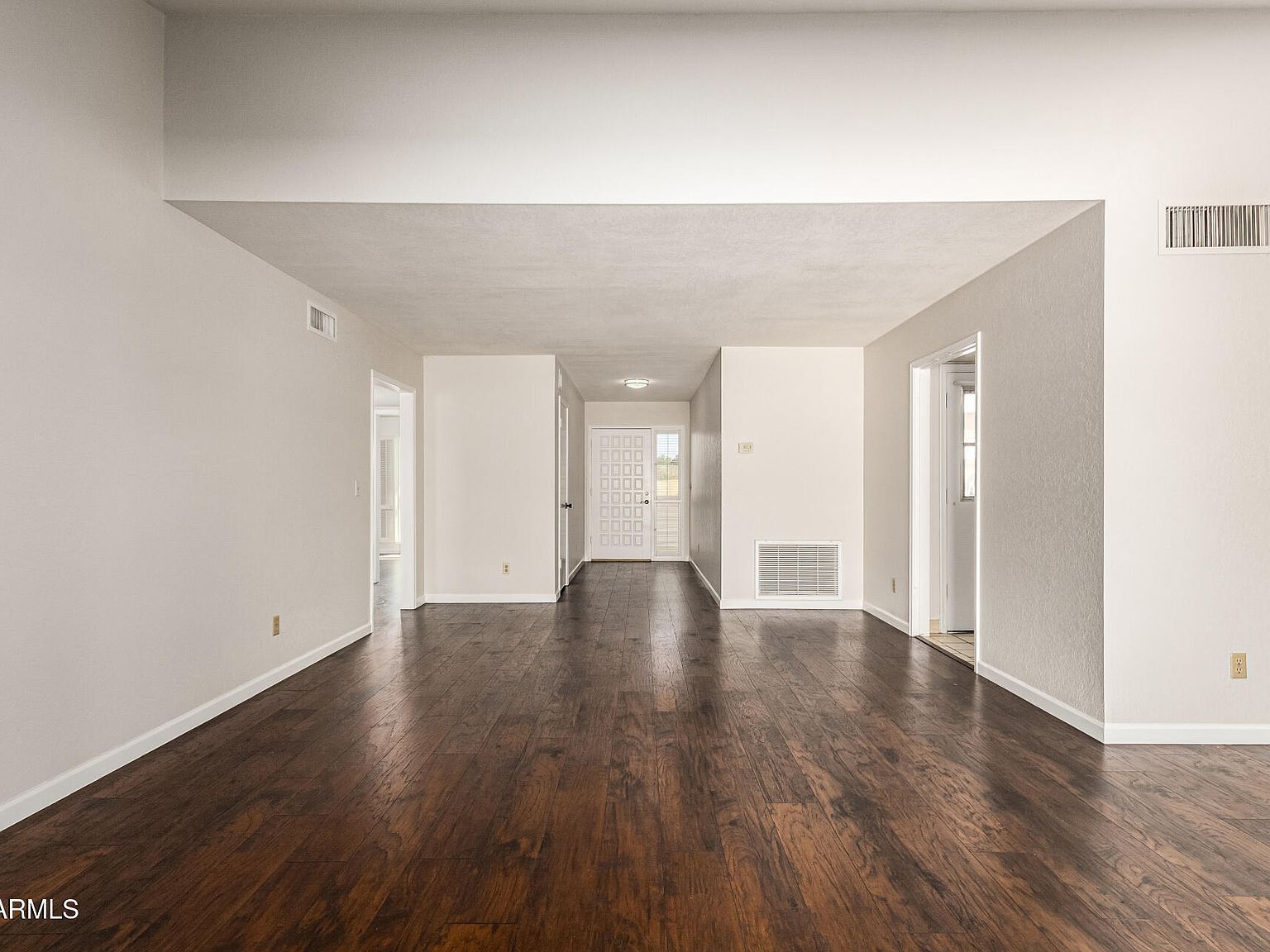 1012 E Wagon Wheel Dr Phoenix, AZ 85020 - Thumbnail 5