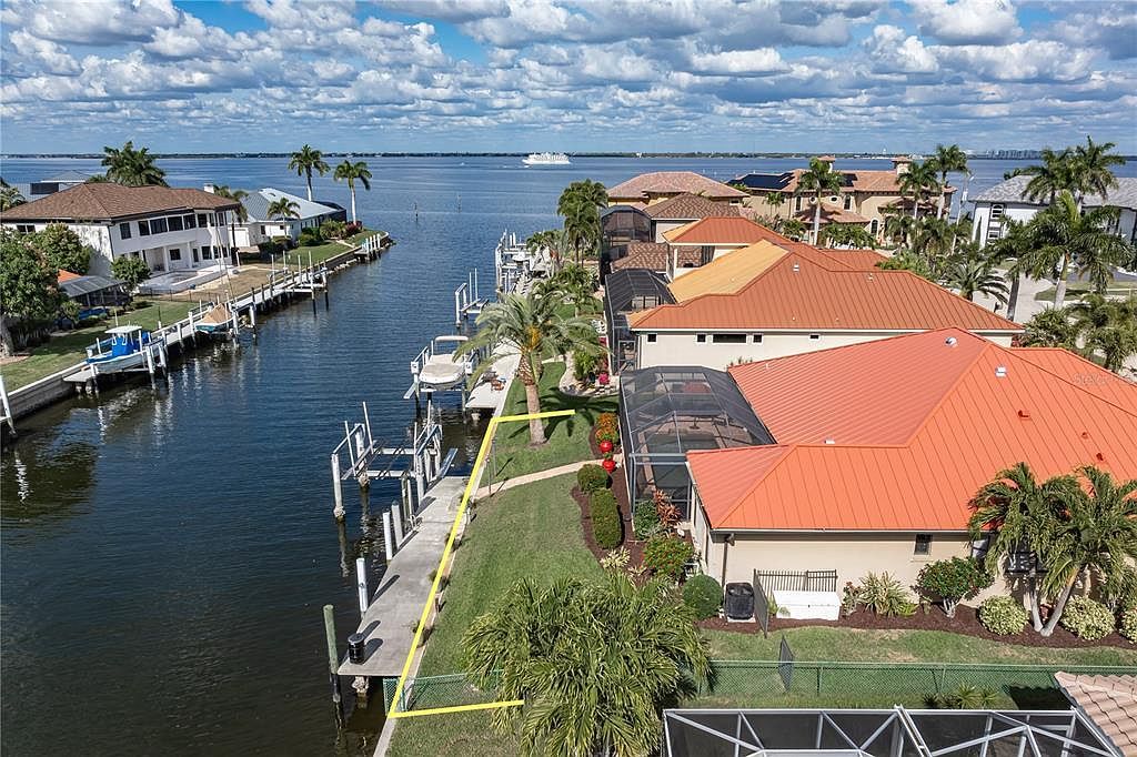 2150 Palm Tree Dr Punta Gorda, FL 33950 - Thumbnail 5