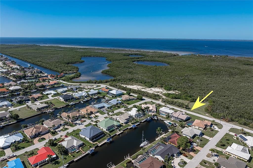 308 Colony Point Dr Punta Gorda, FL 33950 - Thumbnail 5