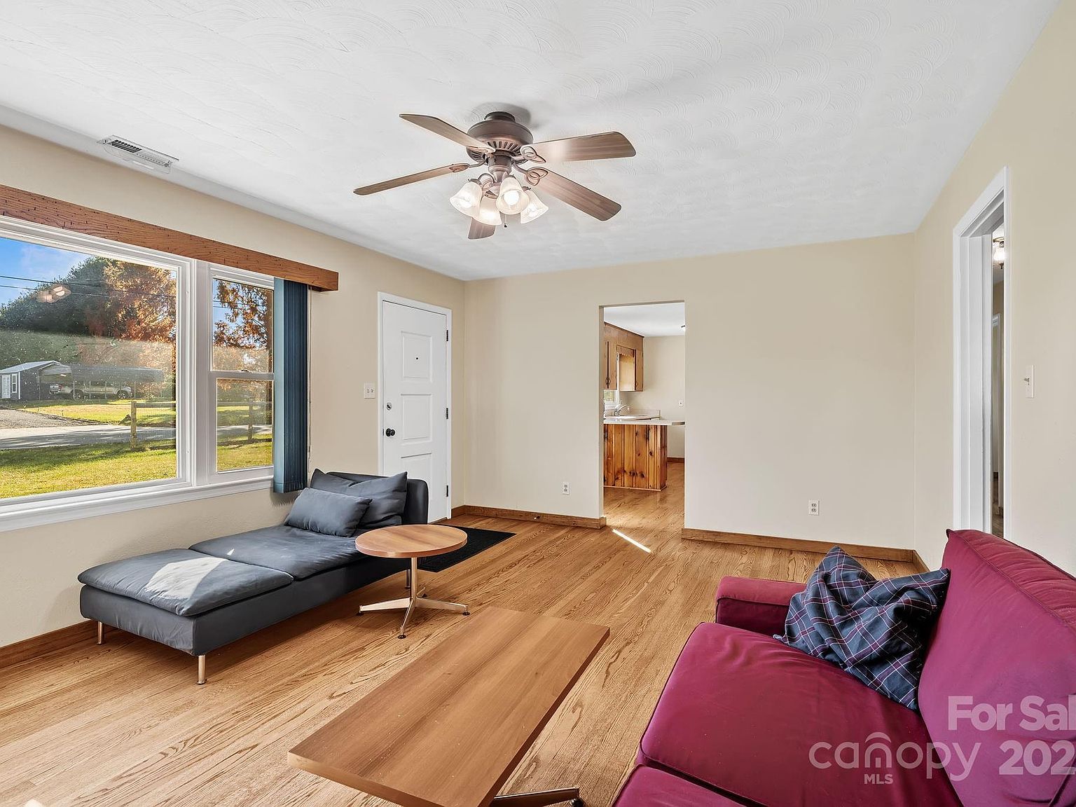 193 Dogwood Rd Candler, NC 28715 - Thumbnail 5