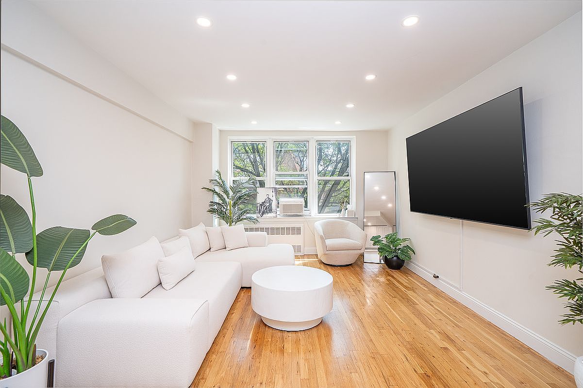 740 E 32nd St APT E3 Brooklyn, NY 11210 - Thumbnail 5