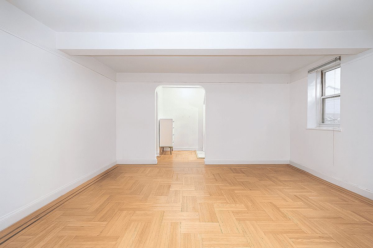 360 Cabrini Blvd APT 3I New York, NY 10040 - Thumbnail 5