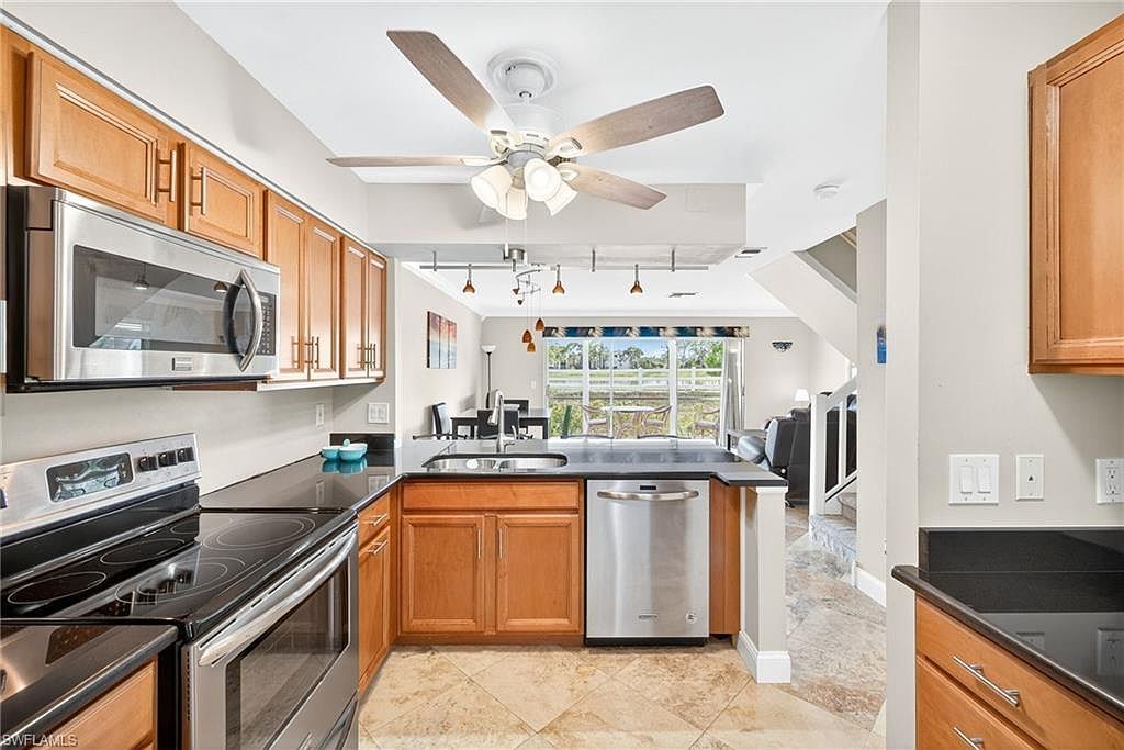 25496 Cockleshell Dr APT 301 Bonita Springs, FL 34135 - Thumbnail 5