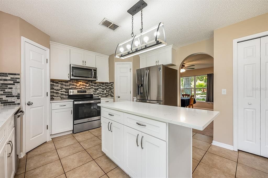 100 Monterey Oaks Dr Sanford, FL 32771 - Thumbnail 5