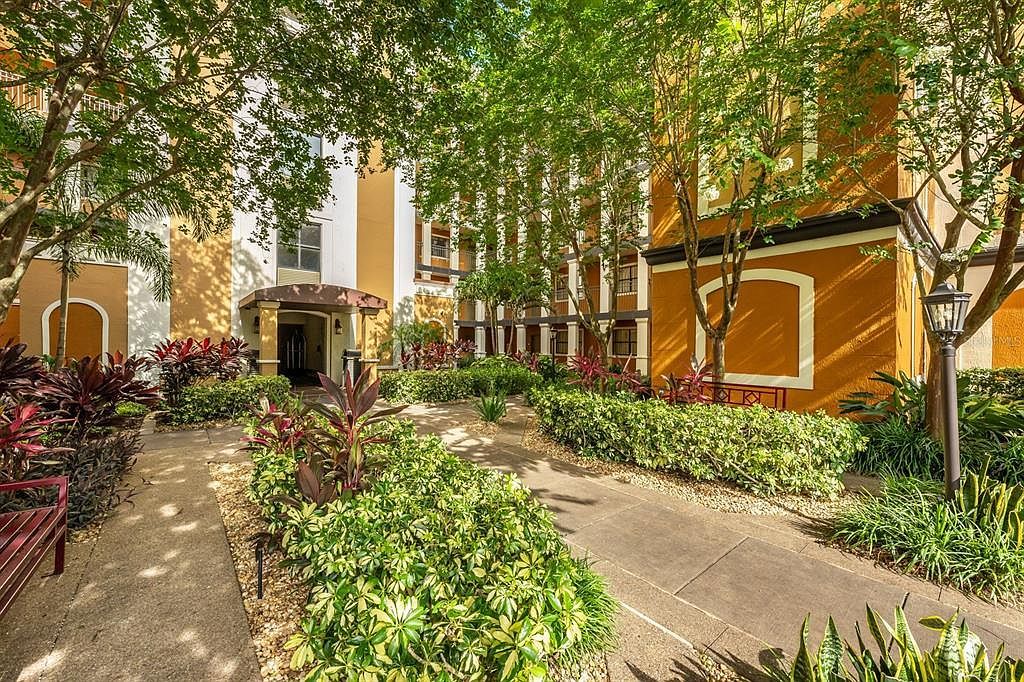 12527 Floridays Resort Dr #E104 Orlando, FL 32821 - Thumbnail 5